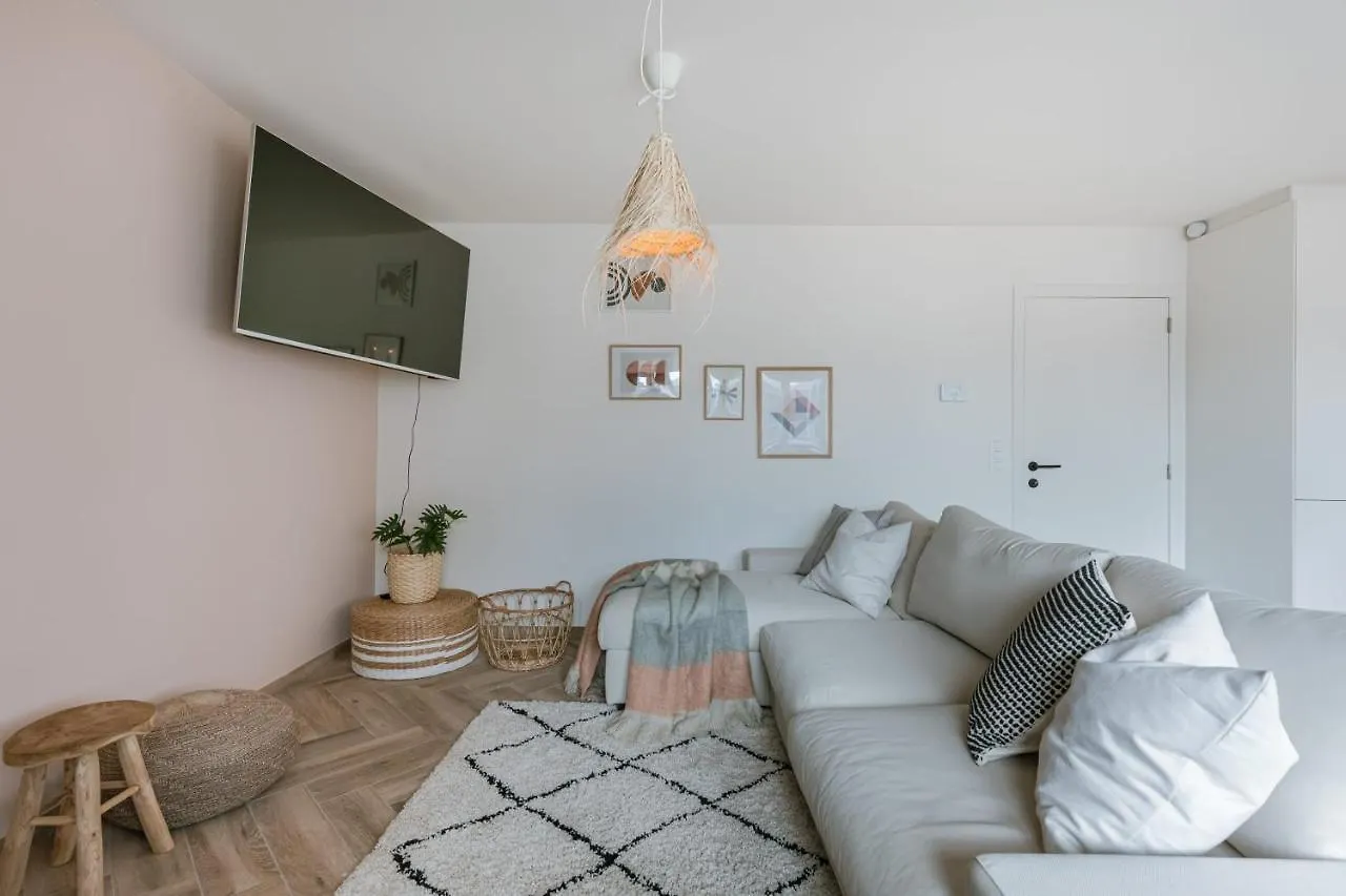 Juan - Modern 2 Bedroom Apartment In Oostende België